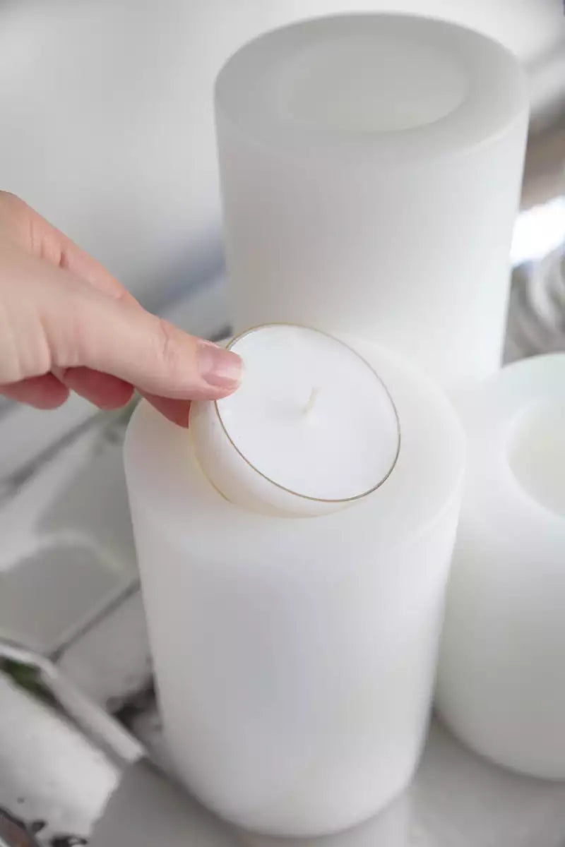 Candela permanente (altezza 9 cm, ø 8 cm), bianco - A.Bi.Ci. Lab