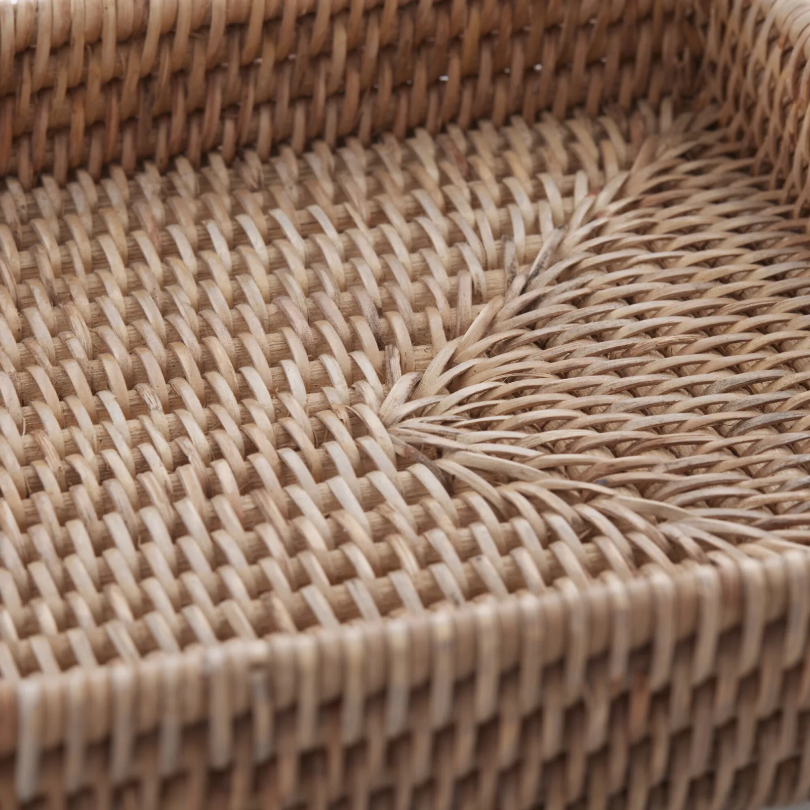 Vassoio in rattan intrecciata Nature