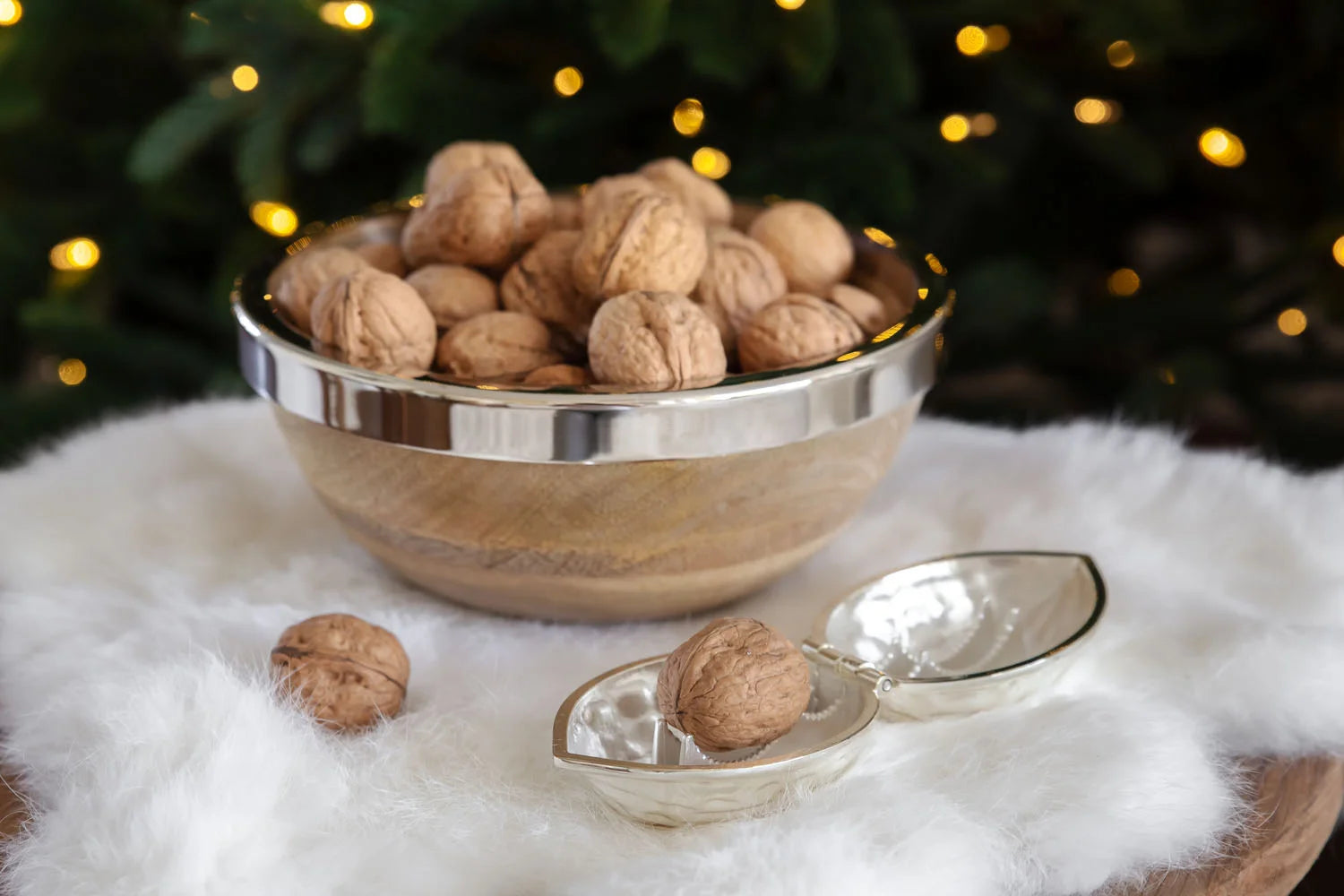 Schiaccianoci argentato a forma di Noce 12cm